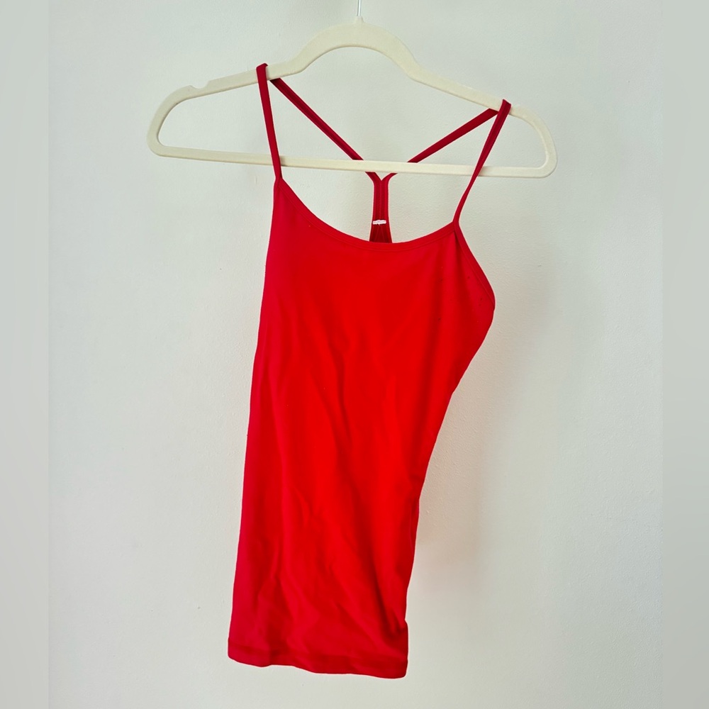 Lulu lemon red tank top with built in bra